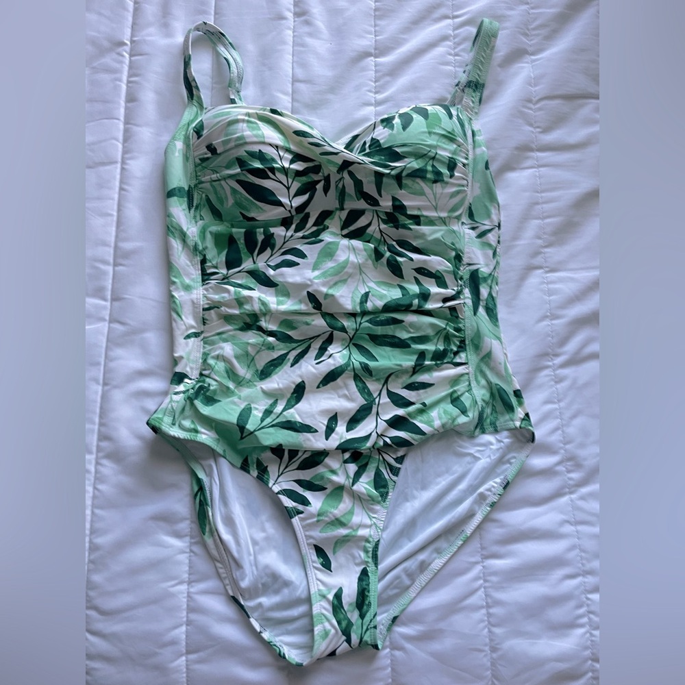Leafy Green Womens One Piece Swimsuit 12